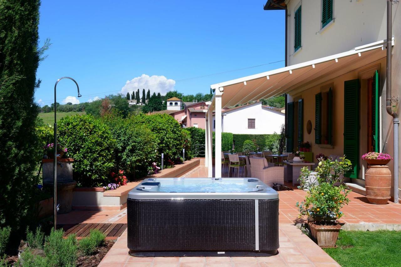 Villa Le Facezie B&B Terranuova Bracciolini Extérieur photo